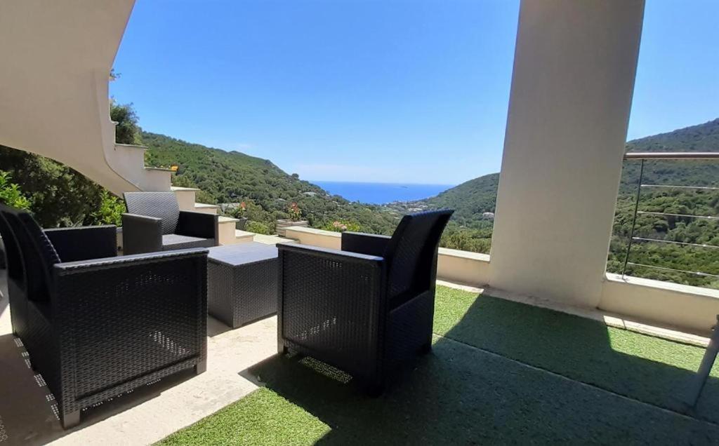 Cap Corse Uribellinu 1, Petit Dejeuner Partine Exteriör bild
